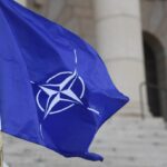 NATO ETT MONSTRUÖST HOT MOT VÄRLDSFREDEN