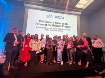 Vertreter*innen der CSP und der Nordic Peace Alliance beim Side-Event